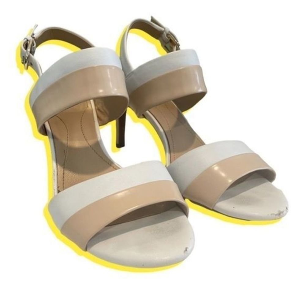90’s Minimal Neutral Heel Geox Respira